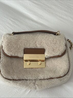MICHAEL KORS Cream Shearling Shoulder Bag with Brown Trim and Gold Hardware
